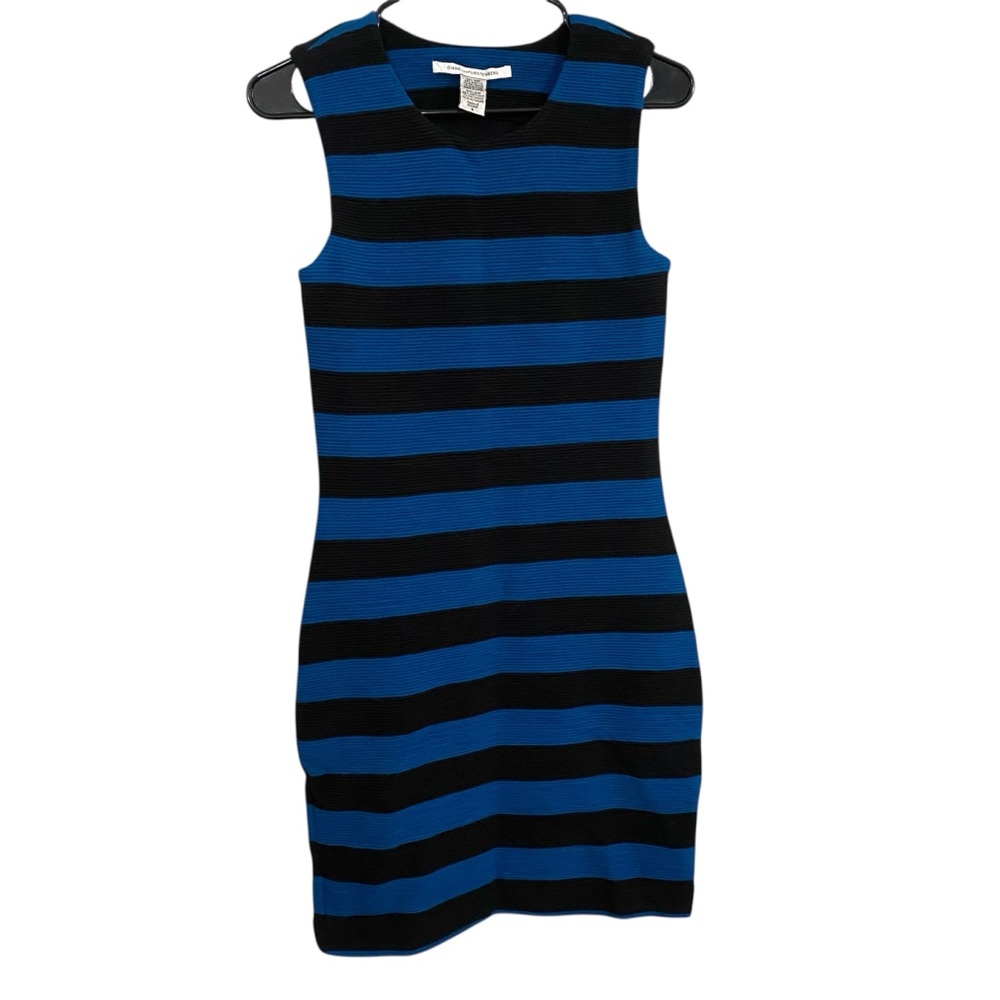DIANE VON FURSTENBERG  Rigmora Dress Striped Wool Size 4